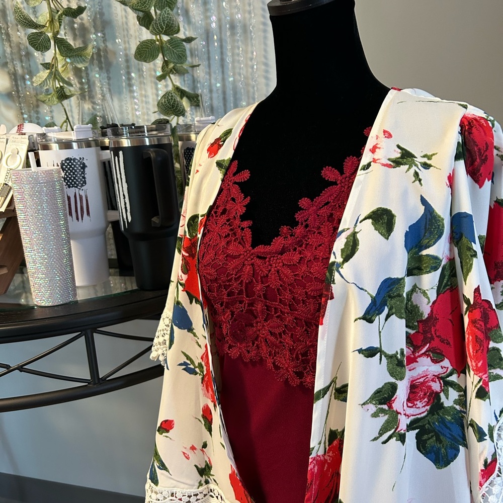 Floral Lace Trim Kimono and Red Cami Set